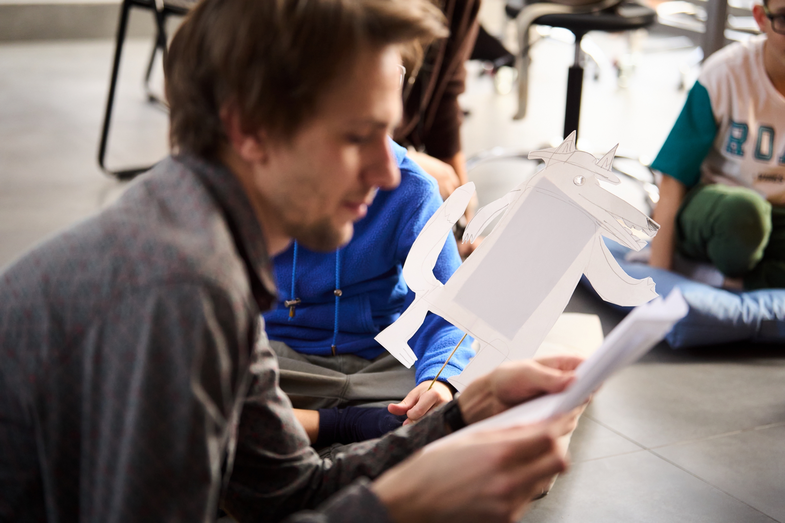 Открытые мастерские. Театр теней «Весенние сказки» (0+)